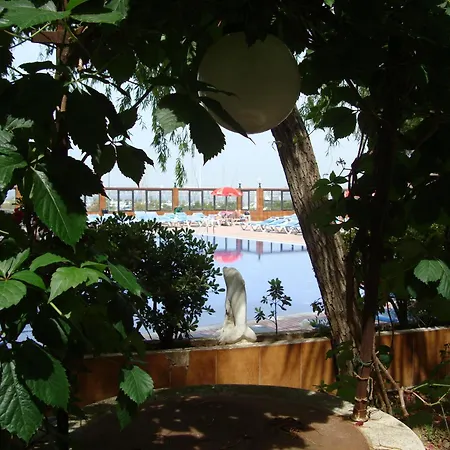 Hotel Univers 3*