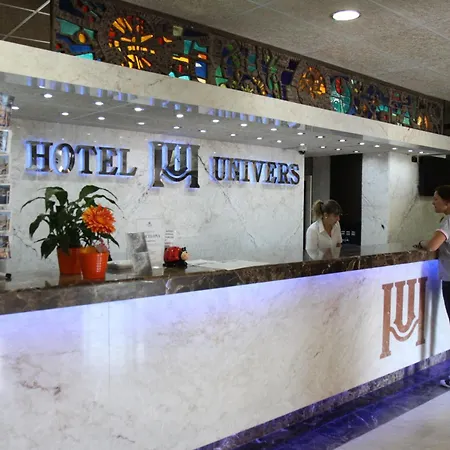 Hotel Univers 3*