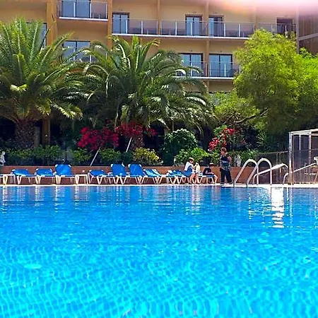Hotel Univers Roses
