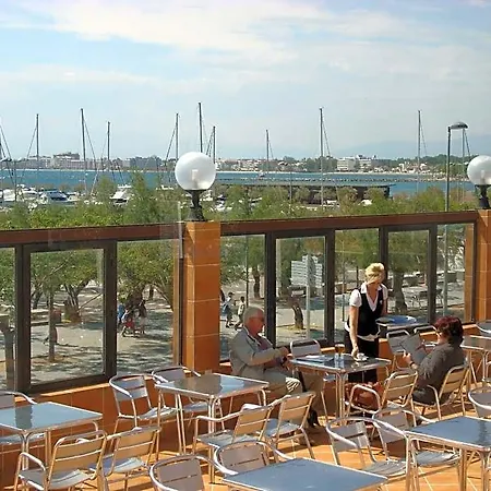 Hotel Univers Roses